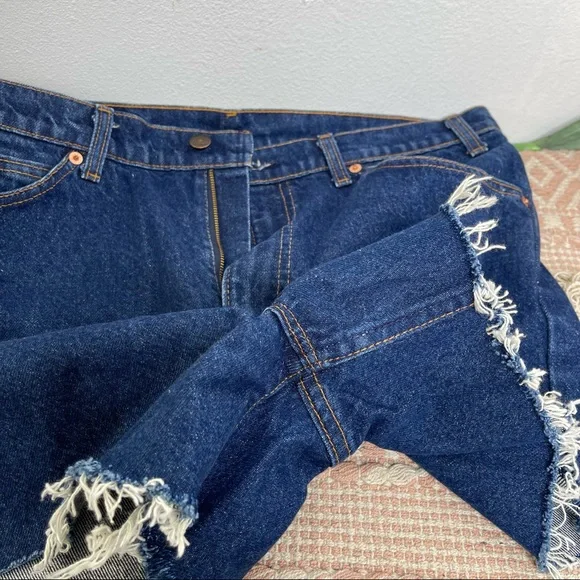 Levi's ORANGE TAB 517 Vintage Jeans Denim Cutoff Mom Shorts High Waist Size 38 - Picture 13 of 16